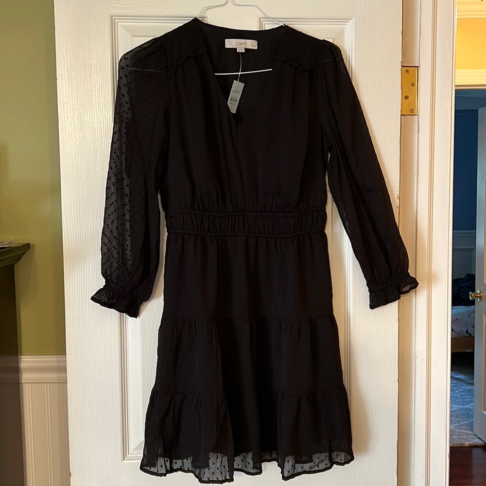 NWT Loft Petite Clip Dot Tiered V-neck Dress Size 4P